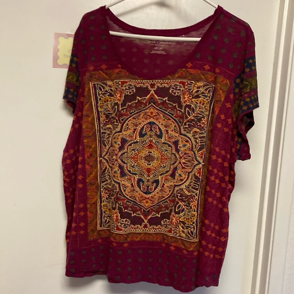 COPY - Used women’s plus size 3x Luckys shirt.